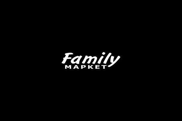 Магазин одежды и обуви «Family Маркет»